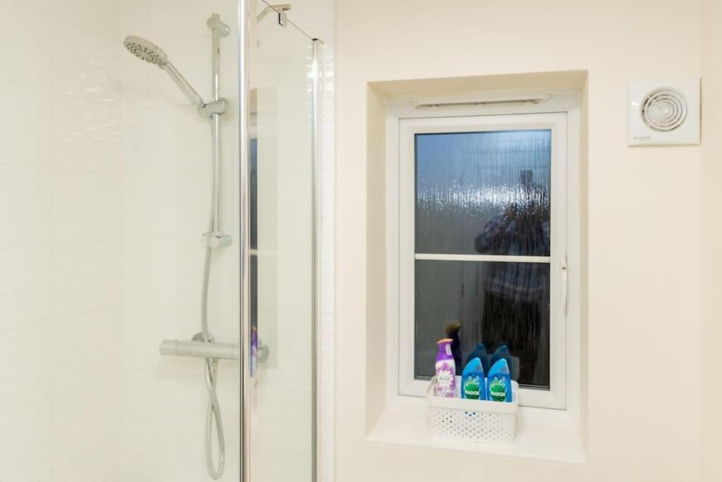 Cozy 3 Bed Sasha House In Beeston Nottingham别墅 外观 照片