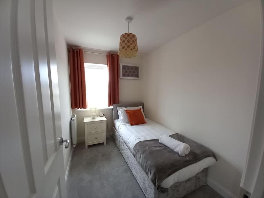 Cozy 3 Bed Sasha House In Beeston Nottingham别墅 外观 照片